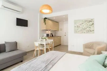 Apartament Estudio Nuevo Benalbeach